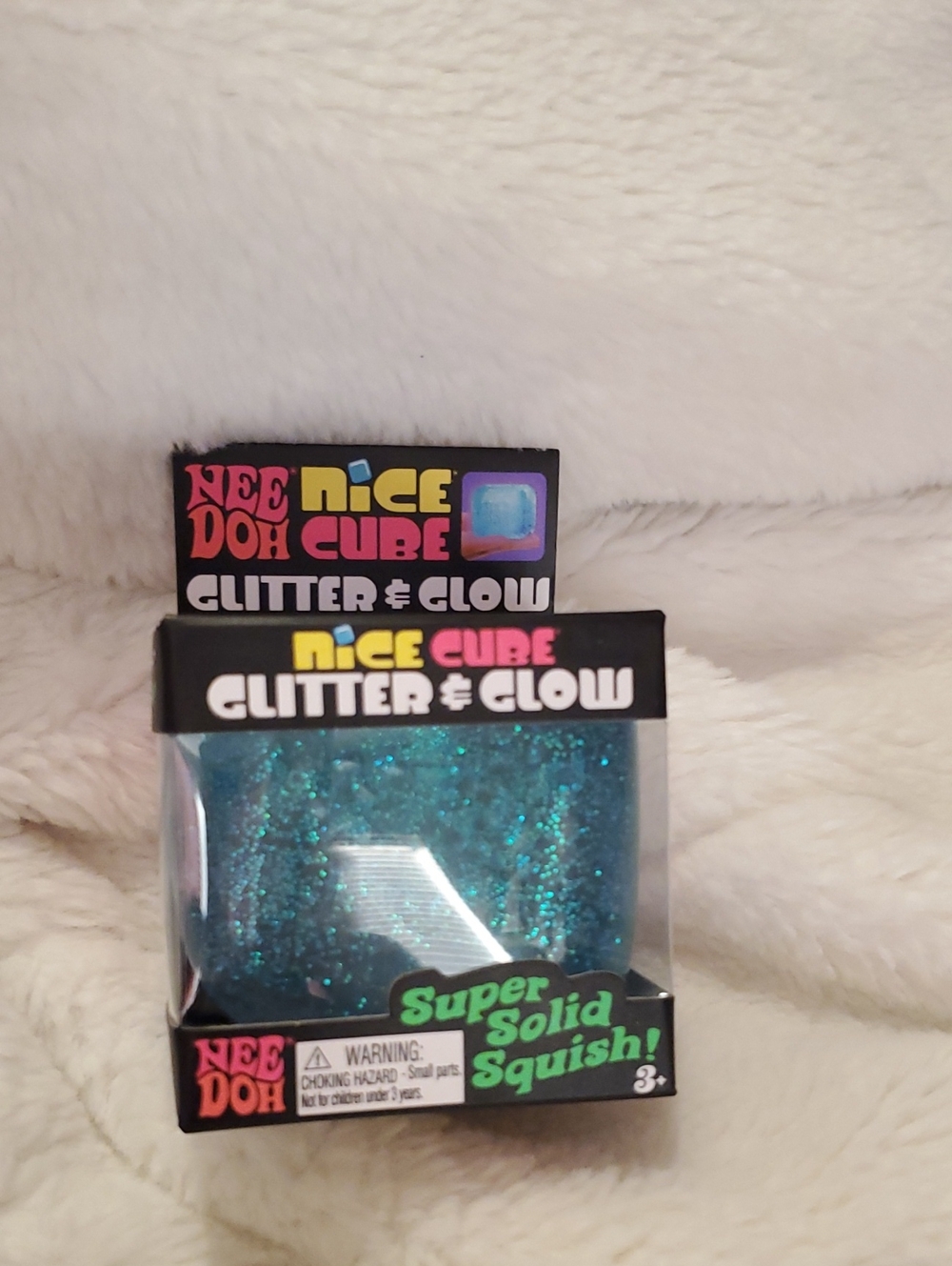 Nice Cube Glitter & Glow Blue Super Solid Squish